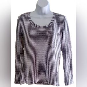 Abercrombie & Fitch Blue and White Striped Long Sleeve Pocket Tee